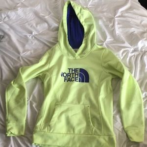 A sweatshirt/ hoodie